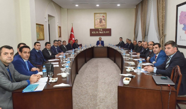 Kilis'te Vali Recep Soytürk Ortaokul Müdürleri ile buluştu