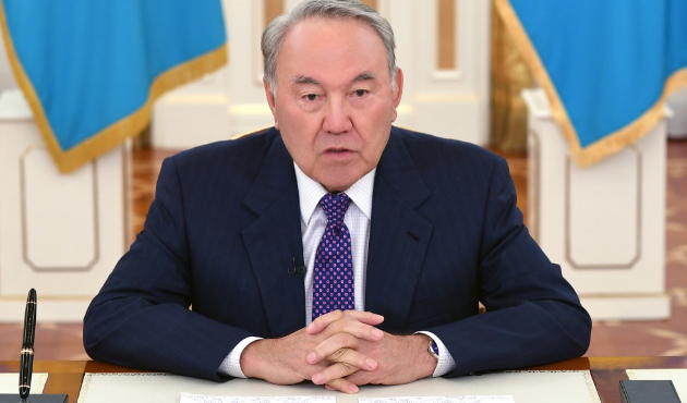 Kazakistan'da Nazarbayev depremi!