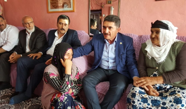 Ağrı'da Ekrem Çelebi’den 62 yeni doktor müjdesi