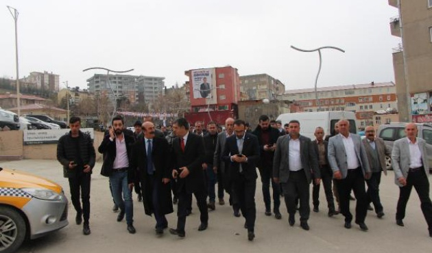 874 İYİ Partili toplu halde AK Parti'ye geçti!