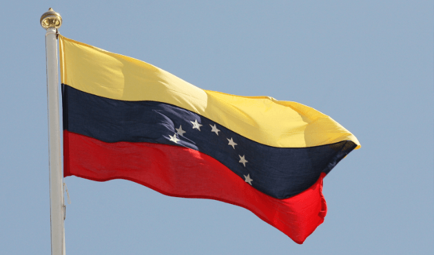 Venezuela sınırları kapattı!
