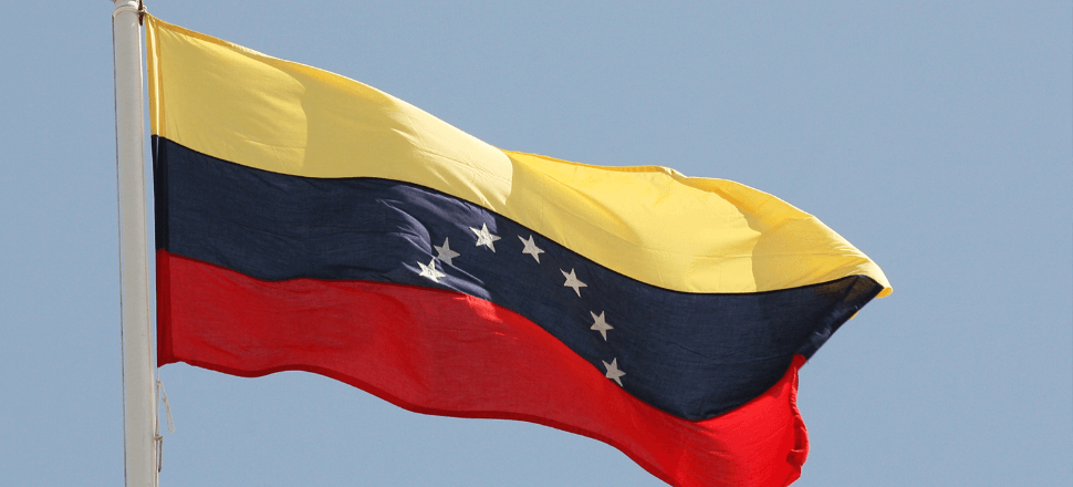 Venezuela sınırları kapattı!