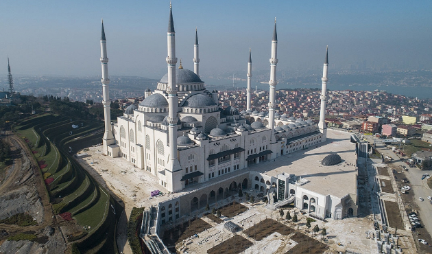 Çamlıca Camii'nde ilk ezan o gün okunacak!