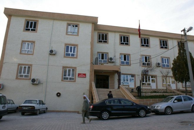 Şanlıurfa'da DBP'li 3 belediye kaymakamlığa bağlandı