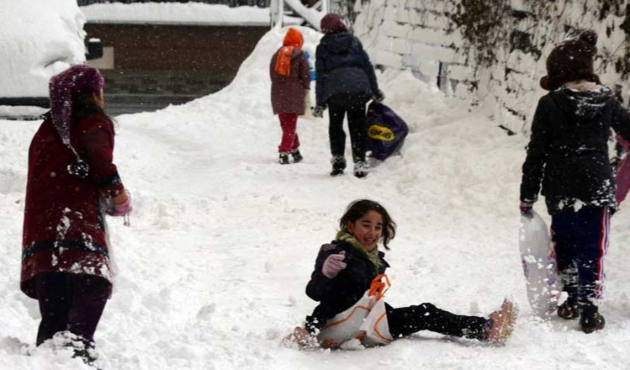 İstanbul'da kar tatili...