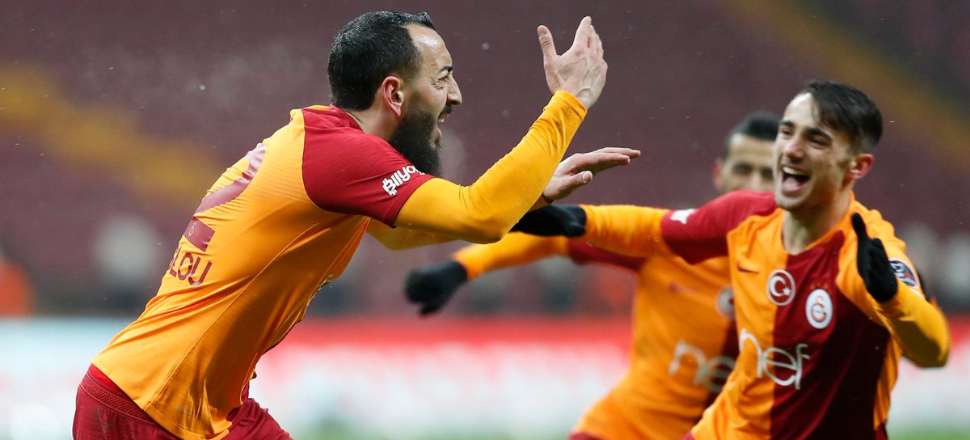 Mitroglou 90+4'te galibiyeti getirdi!