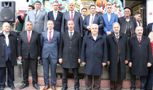 Malatya'da Ali Ekinci seçim bürosu açtı