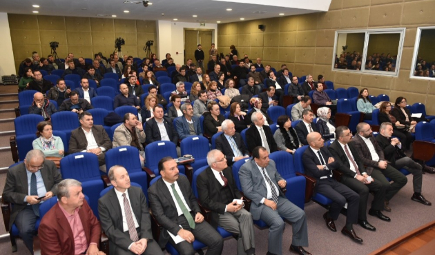 Bursa'da Alinur Aktaş: “Tarımda odaklanmaya ihtiyaç var”