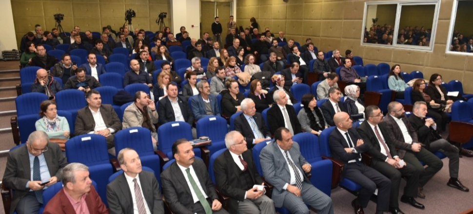 Bursa'da Alinur Aktaş: “Tarımda odaklanmaya ihtiyaç var”
