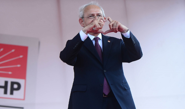 "Koltuğa Japon yapıştırıcısı ile yapıştırılmış!"