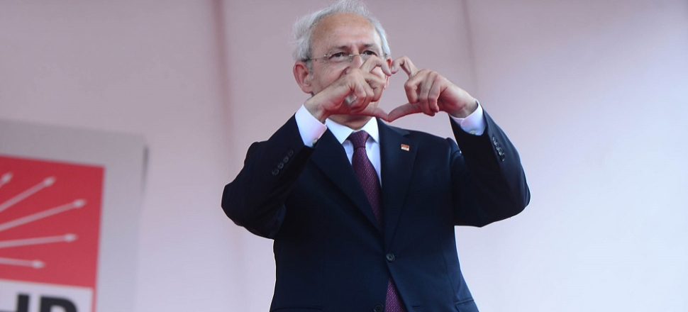 "Koltuğa Japon yapıştırıcısı ile yapıştırılmış!"