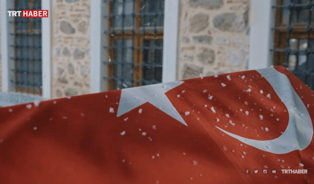 Cumhurbaşkanı Erdoğan "Akif" belgeseli için şiir okudu!