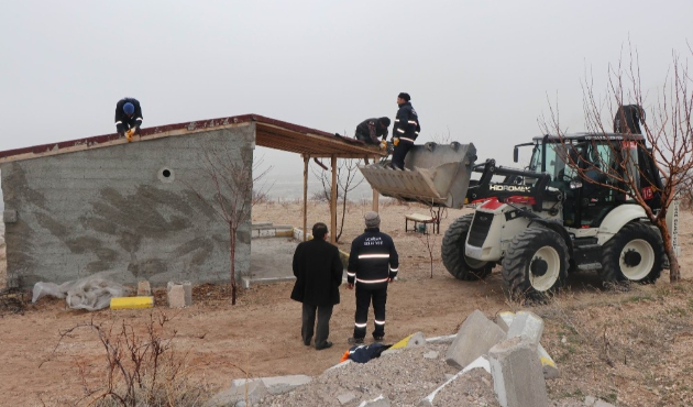 Nevşehir Kapadokya’da kaçak yapı yıkımları sürüyor