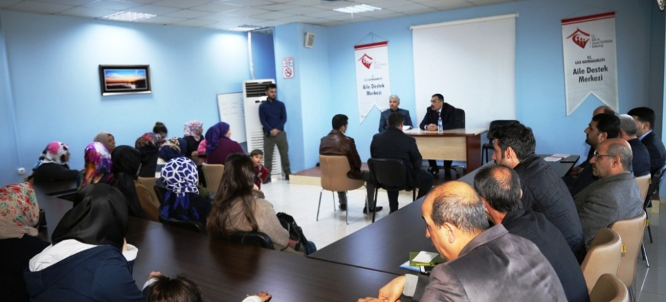 Diyarbakır'da Kaymakam Çelik vatandaşlarla buluştu