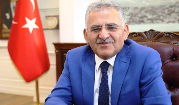 Kayseri'de Başkan Halil Büyükkılıç Halil Özdemir’i tebrik etti