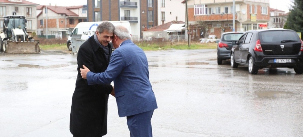 Sakarya'da Başkan Yusuf Alemdar, Vatan Mahallesi’nde muhtarlarla buluştu