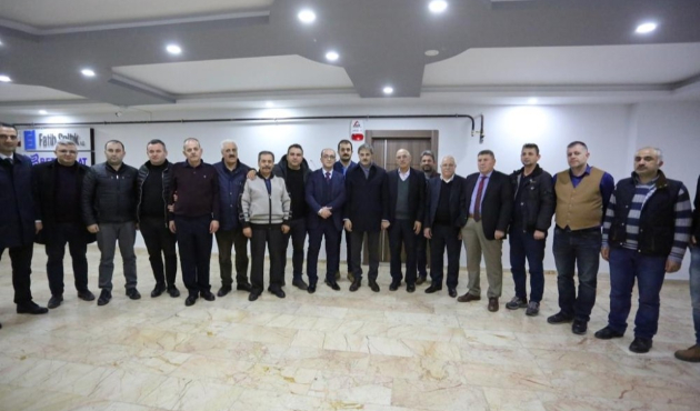Sakarya'da Başkan Yusuf Alemdar Elazığlılar Derneğine misafir oldu
