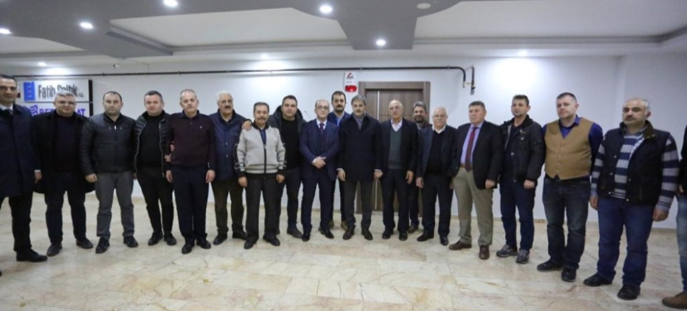 Sakarya'da Başkan Yusuf Alemdar Elazığlılar Derneğine misafir oldu