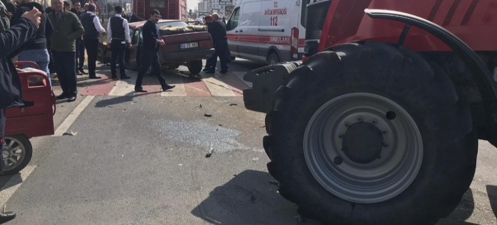 Aksaray'da trafik kazası: 1’i ağır 3 yaralı