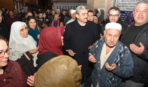 Aydın'da Başkan Haluk Alıcık 86 kişilik kafileyi kutsal topraklara uğurladı