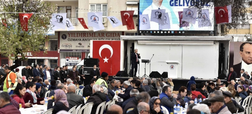 Antalya'da Başkan Ümit Uysal: “Kimseyi kaderine terk etmeyiz”