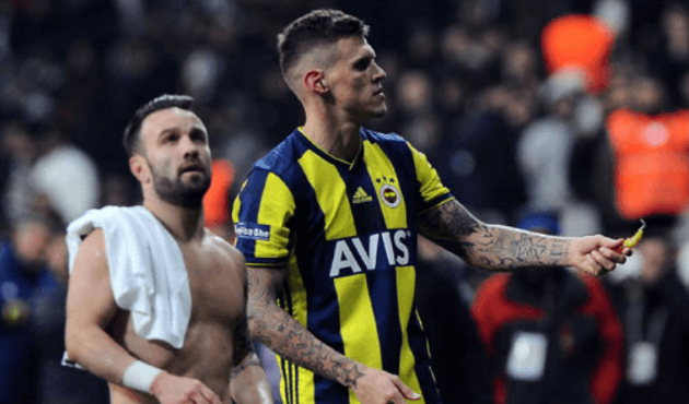 Skrtel'e tribünden tesbih atıldı!
