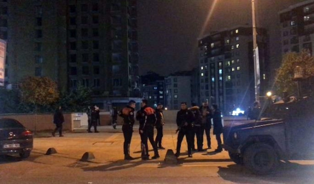 Bağcılar'da bomba ihbarı polisi alarma geçirdi...