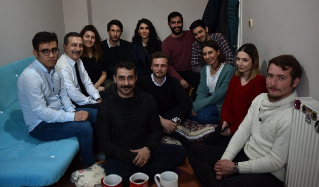 Eskişehir'de Başkan Ahmet Ataç öğrenci evine konuk oldu