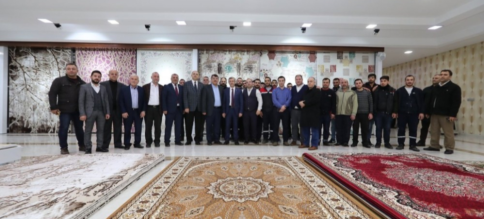 Gaziantep'te Belediye Başkanı Mehmet Tahmazoğlu işçilerle buluştu