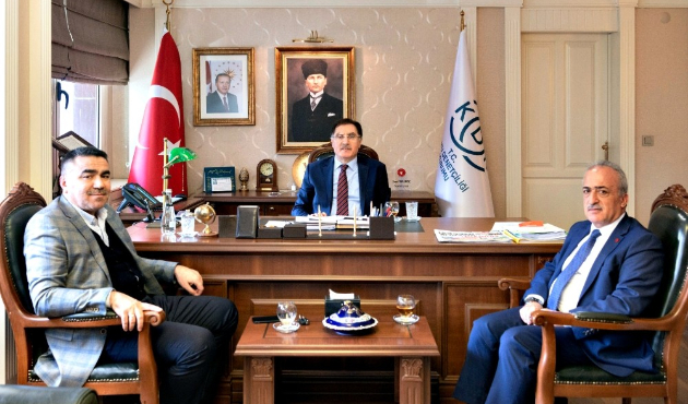 Erzurum'da Rektör Ömer Çomaklı’dan KDK Başdenetçisi Şeref Malkoç’a ziyaret
