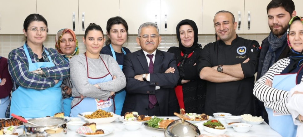 Kayseri'de Başkan Memduh Büyükkılıç: “Glutensiz ürünler için aşçılık eğitimi”