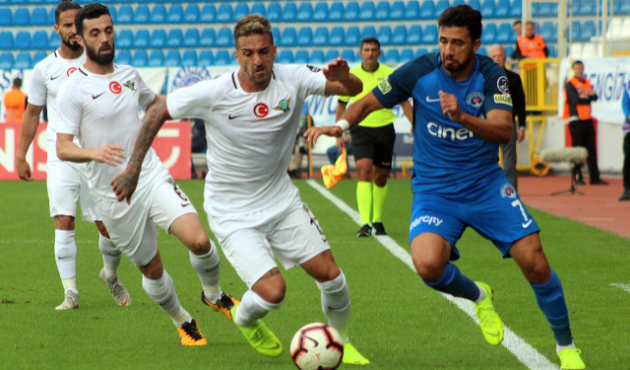 Akhisarspor kupada yarı finalde...