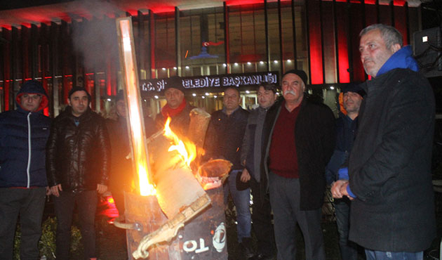 CHP'li belediyede şimdi de açlık grevi