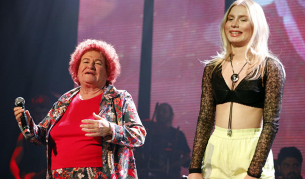 Selda Bağcan, Aleyna Tilki'yi öve öve bitiremedi!