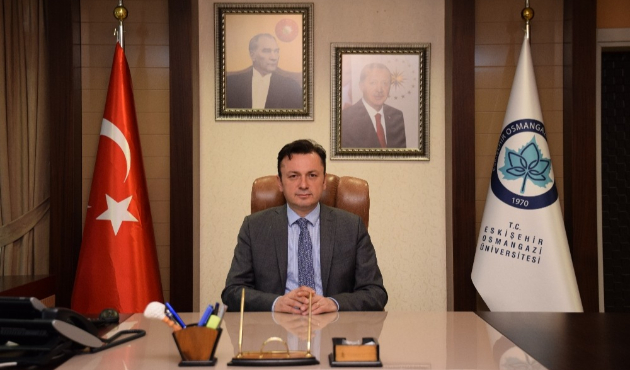 Eskişehir'de Rektör Kemal Şenocak’ın Yeşilay Haftası mesajı