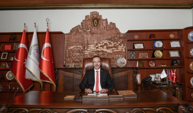 Nevşehir'de Belediye Başkanı Atilla Seçen, vatandaşları dolandırıcılara karşı uyardı