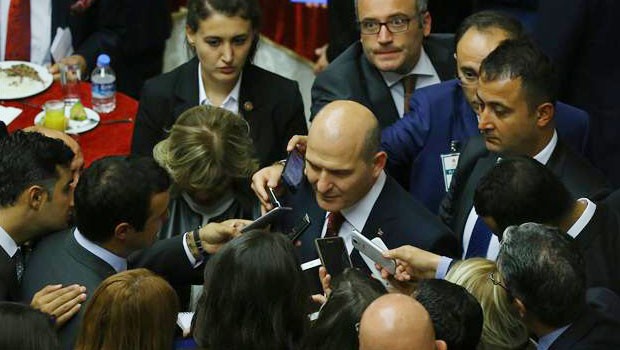 Soylu: Diyarbakır, Mardin ve Van belediyelerinde denetim yapılıyor
