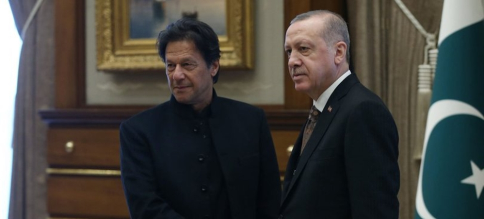 Erdoğan, Pakistan Başbakanı İmran ile görüştü...