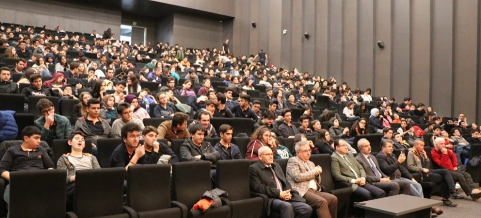 Kayseri Tekden Koleji’nde ‘Bir Usta Bin Çırak’ söyleşileri sürüyor