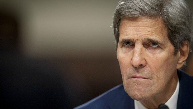 Kerry Esed'e askeri müdahale yapılmasını istemiş