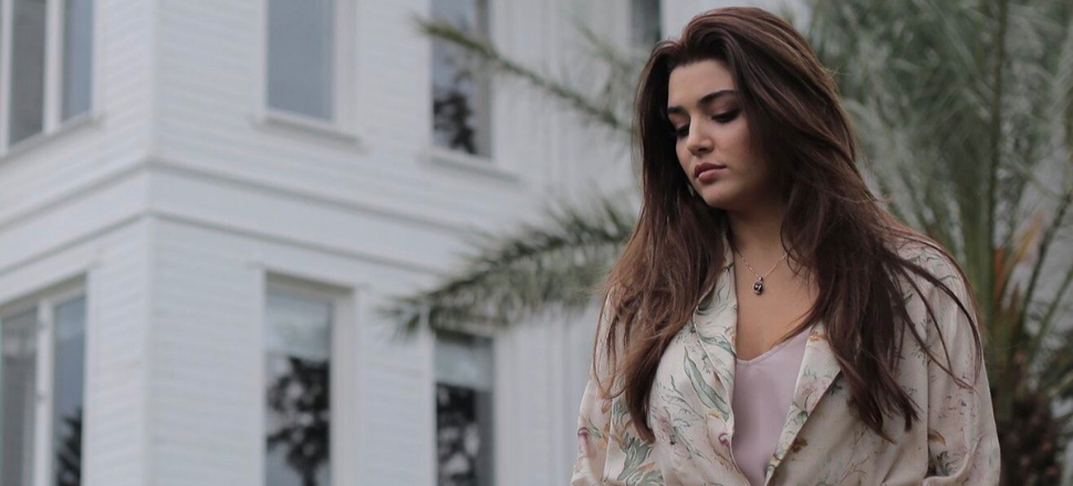 Hande Erçel: Annemi çok özlüyorum...