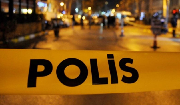 Hamile eşini 25 yerinden bıçakladı...