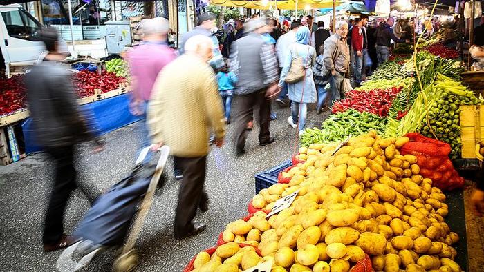Sebze fiyatları cep yakıyor! Domates 6, biber 7 TL!