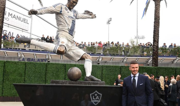David Beckham'ın heykeli dikildi!