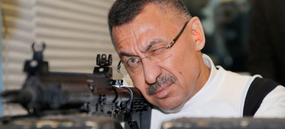 Cumhurbaşkanı Yardımcısı Oktay, MPT-55K'yi denedi!