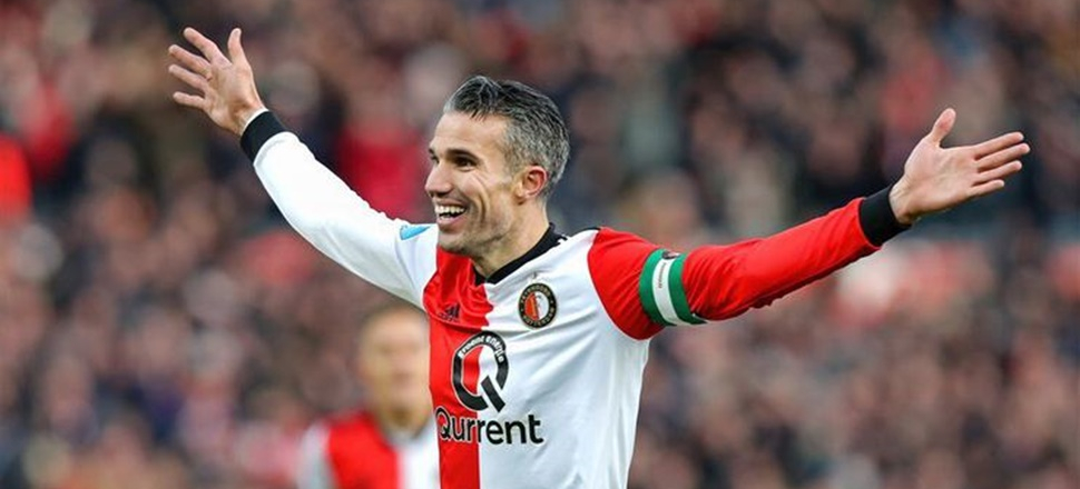 Hollanda'da Van Persie fırtınası! Şov yaptı...