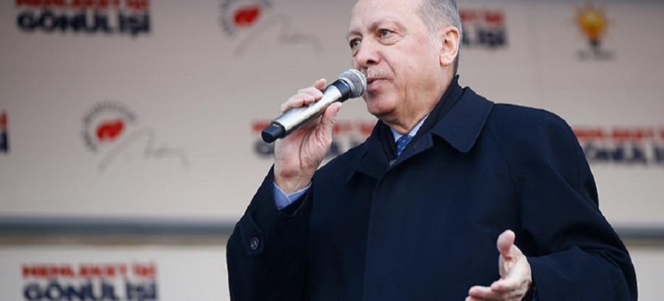 "Şu kafaya bak! Bu adam sokak kabadayısı..."