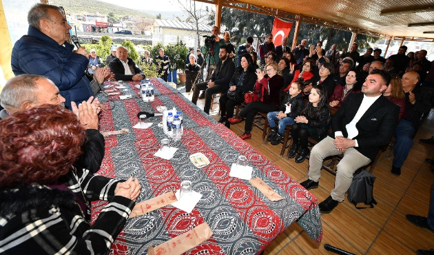 İzmir'de Başkan Aziz Kocaoğlu: "Bir tek zırhım var; adaletim"
