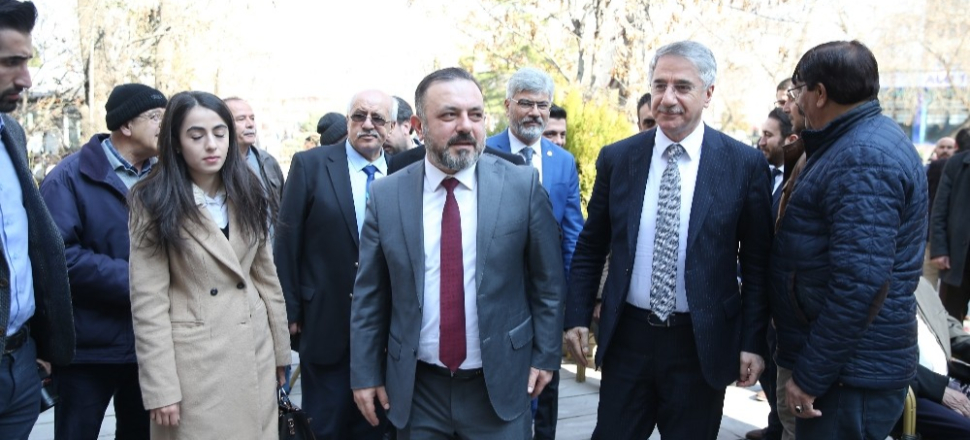 Ankara'da Sincan Belediyesi, AK Parti’li Mücahit Yanılmaz’ı ağırladı