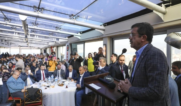 İzmir'de Nihat Zeybekci: "Kimseyi işten çıkarmayacağız"